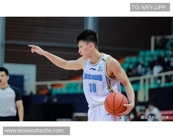 刘晓宇的奋斗历程与篮球梦想如何激励年轻一代追求卓越与坚持不懈 刘晓宇的奋斗历程与篮球梦想如何激励年轻一代追求卓越与坚持不懈